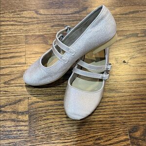 Cat & Jack Kids' Amelia Double Buckle Mary Jane Flats, Size 13T - Palladium Gold